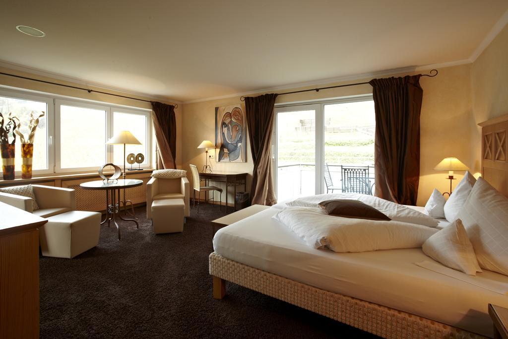 Romantik Hotel Residenz Am See Meersburg Oda fotoğraf